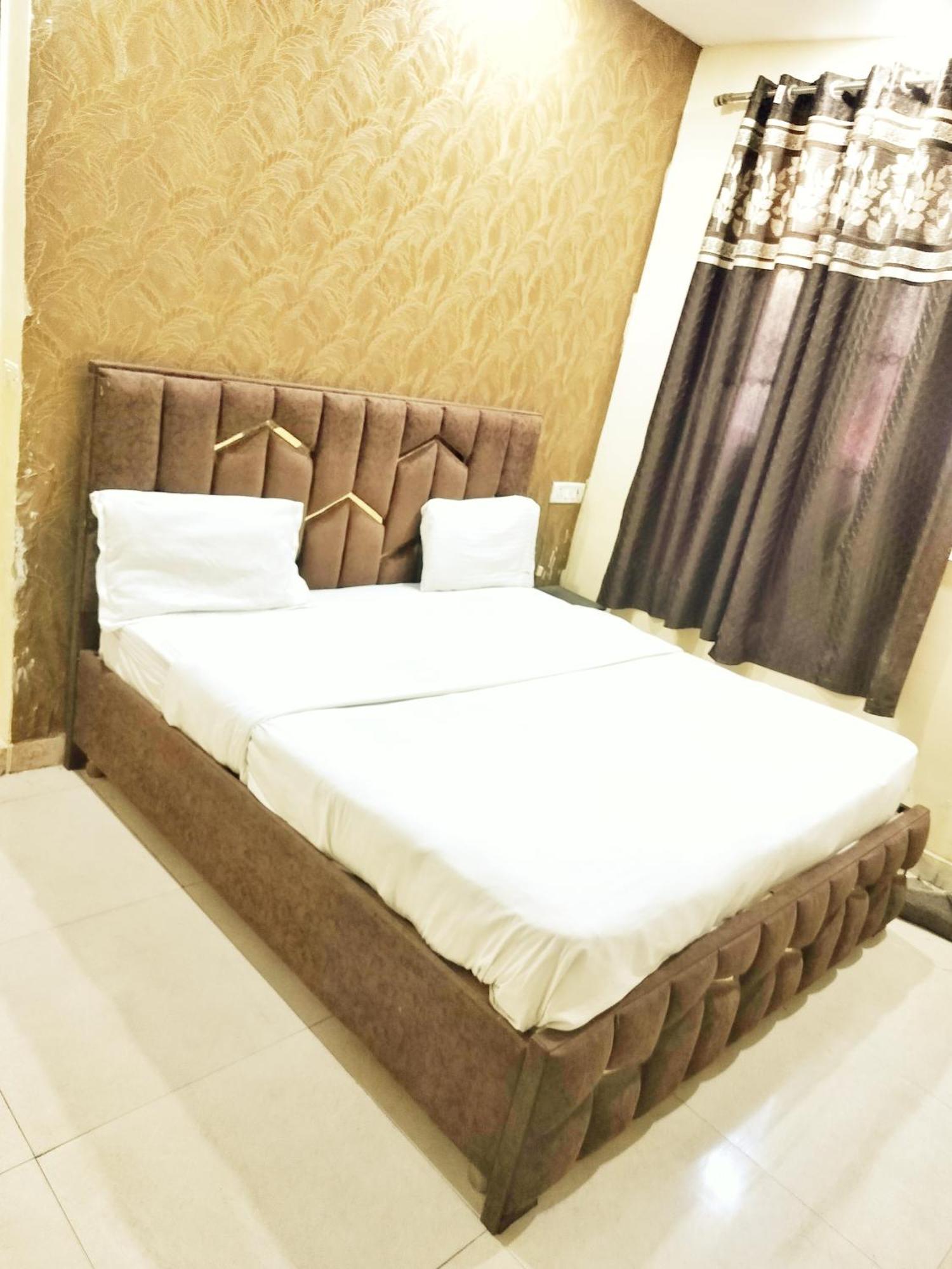 Hotel Green Snapper'100 M From Delhi University Near Isbt Kashmiri Gate New Delhi Ngoại thất bức ảnh
